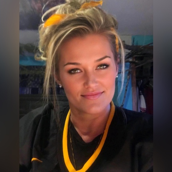 My name is Katrina and I feel very blessed to be a part of the posh community. - Picture 2 of 14